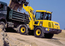 Utovarivači na kotačima Komatsu WA95-3