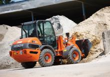 Utovarivači na kotačima Hitachi ZW 75