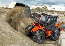 Utovarivači na kotačima Hitachi ZW160-7