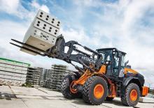 Utovarivači na kotačima Hitachi ZW180PL-6
