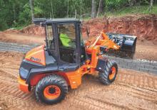 Utovarivači na kotačima Hitachi ZW80-5B