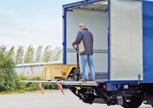 Utovarne platforme MBB Palfinger MBB R 1000 S