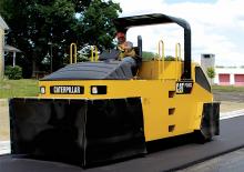 Valjci s gumenim kotačima Caterpillar PS 360C