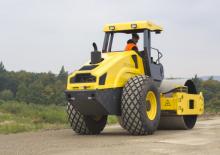 Valjci s jednim bubnjem Bomag BW 211-40