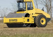Valjci s jednim bubnjem Bomag BW 211 D-40