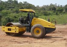 Valjci s jednim bubnjem Bomag BW 213 D-40