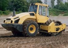 Valjci s jednim bubnjem Bomag BW 213 PDH-4