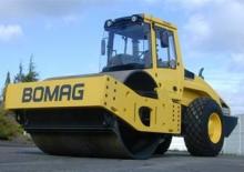 Valjci s jednim bubnjem Bomag BW 214 DHC-4