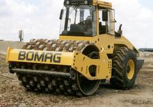 Valjci s jednim bubnjem Bomag BW 214 PDH-4i