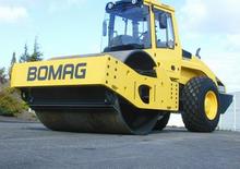 Valjci s jednim bubnjem Bomag BW 216 D-4i