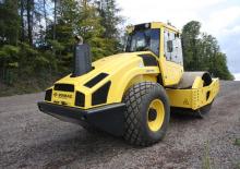 Valjci s jednim bubnjem Bomag BW 219 D-4