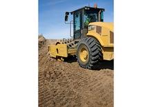 Valjci s jednim bubnjem Caterpillar CP68B