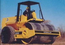 Valjci s jednim bubnjem Caterpillar CS-551