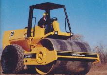 Valjci s jednim bubnjem Caterpillar CS-553