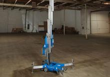 Vertikalna podizna platforma s jednim jarbolom Genie AWP 25 S