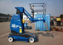 Vertikalna podizna platforma s jednim jarbolom UpRight MB 20 N