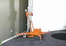 Vertikalna podizna platforma s jednim jarbolom Snorkel PAM26AC