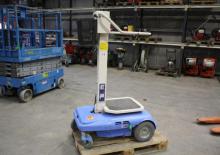 Vertikalna podizna platforma s jednim jarbolom Aichi SX015