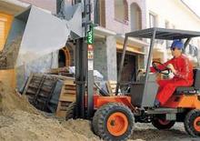 Viličari za neravne terene Ausa CE 20
