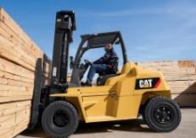 Dizelski viljuškari Caterpillar DP135N