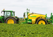 Vučene prskalice John Deere 732
