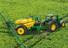 Vučene prskalice John Deere M952