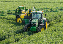 Vučene prskalice John Deere M952i