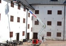 Zglobna podizna platforma na gusjenicama Dino Lift Dino 220 XTC II