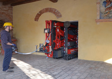 Zglobna podizna platforma na gusjenicama Hinowa Lightlift 15.70 Performance IIIS MK3