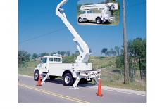 Dizala sa zglobnom granom montirana na prikolicu Altec A55E-OC