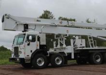 Dizala sa zglobnom granom montirana na prikolicu Altec AH150