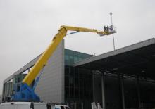 Dizala sa zglobnom granom montirana na prikolicu Oil & Steel Eagle Phoenix 6232