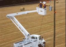 Dizala sa zglobnom granom montirana na prikolicu Altec TA50