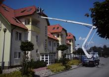 Dizala sa zglobnom granom montirana na prikolicu CELA Z210