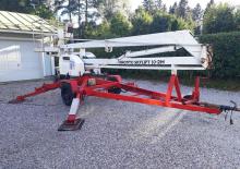 Dizala sa zglobnom granom montirana na kamion Bronto Skylift 10-2 H