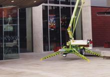 Dizala sa zglobnom granom montirana na kamion Niftylift NL 120 T
