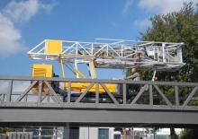 Zglobna podizna platforma na gusjenicama Moog MBI 50-1/SR