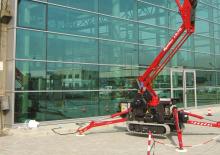 Zglobna podizna platforma na gusjenicama Platform Basket SPIDER 15.75 E