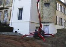 Zglobna podizna platforma na gusjenicama Basket Spider 15.75