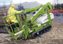 Zglobna podizna platforma na gusjenicama Niftylift TD120T