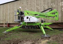 Zglobna podizna platforma na gusjenicama Niftylift TD150T