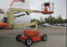 Zglobna podizna platforma na kotačima JLG 35 E