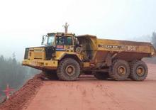 Zglobni kiperi Volvo A35E 6x6