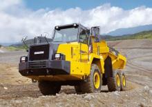 Zglobni kiperi Komatsu HA250-3