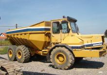 Zglobni kiperi Komatsu HA270-3